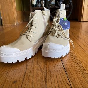 Women’s Palladium boots